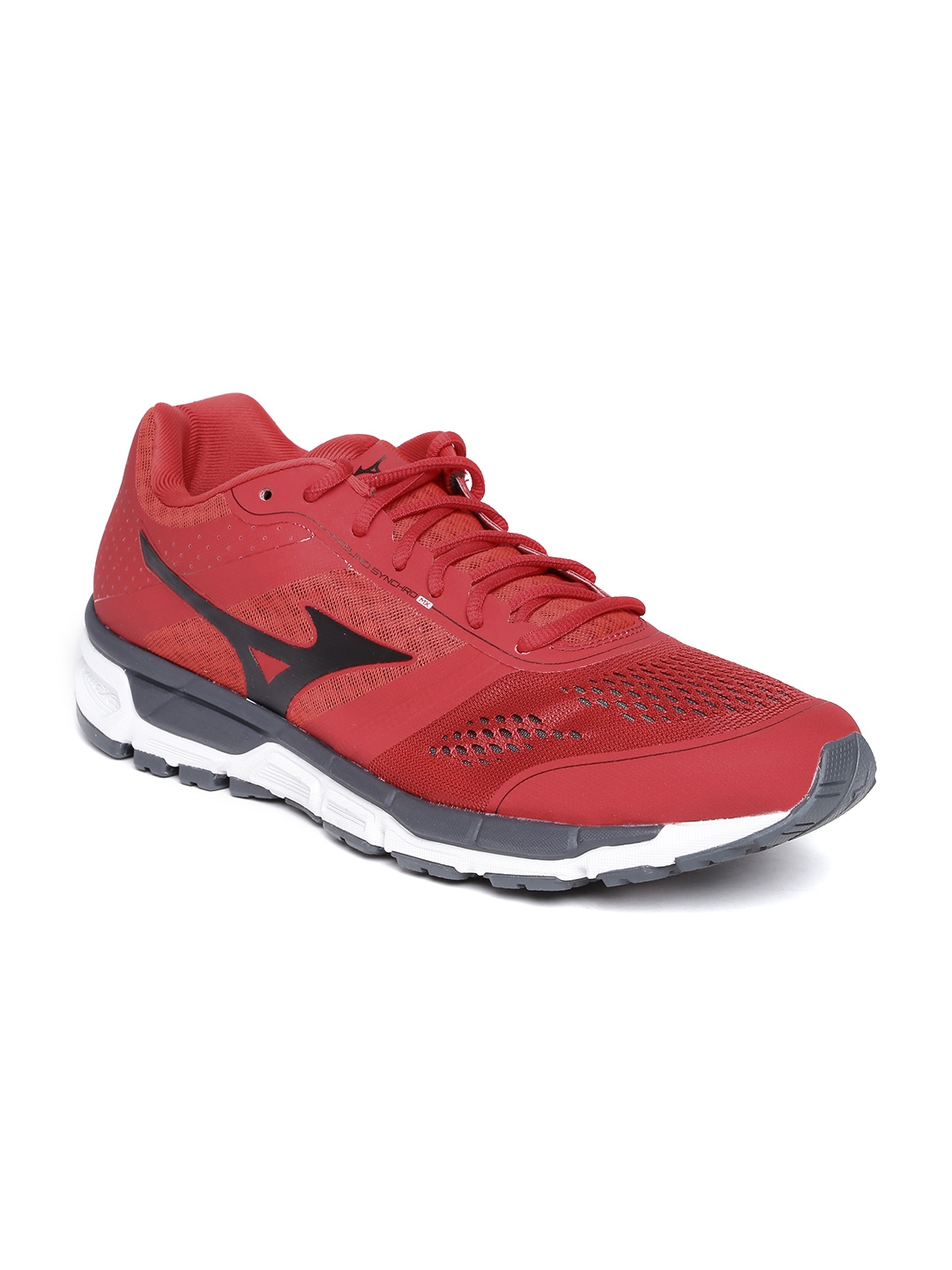 Mizuno shoes myntra outlet