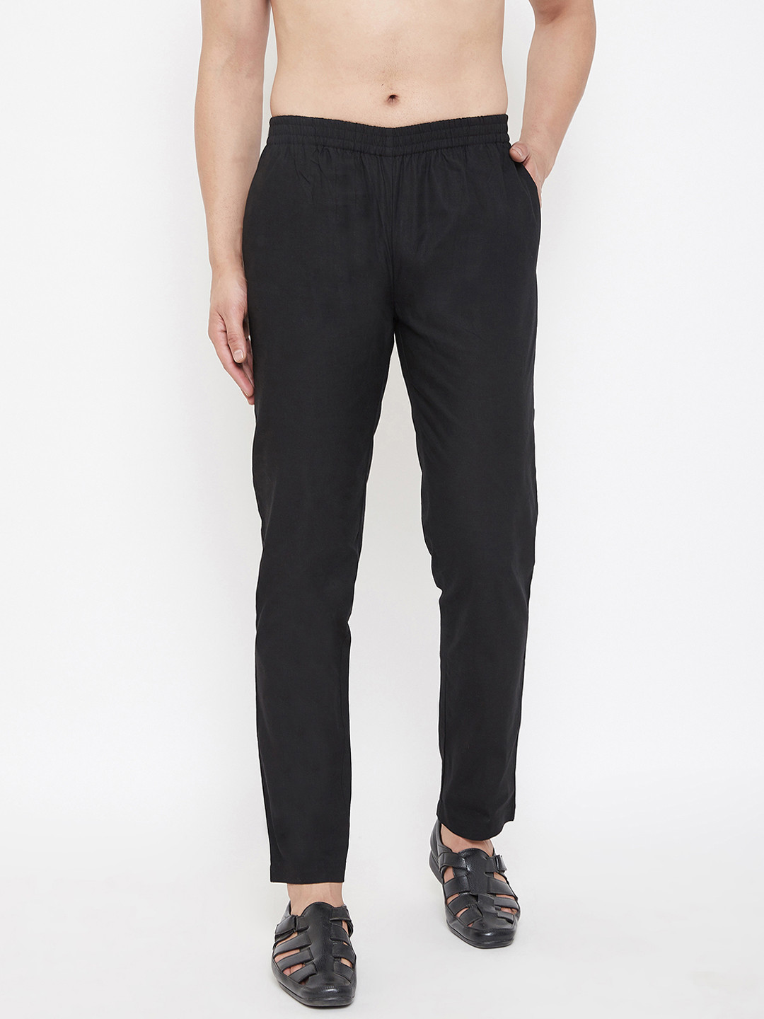 Hypernation Men Black Solid Pyjamas