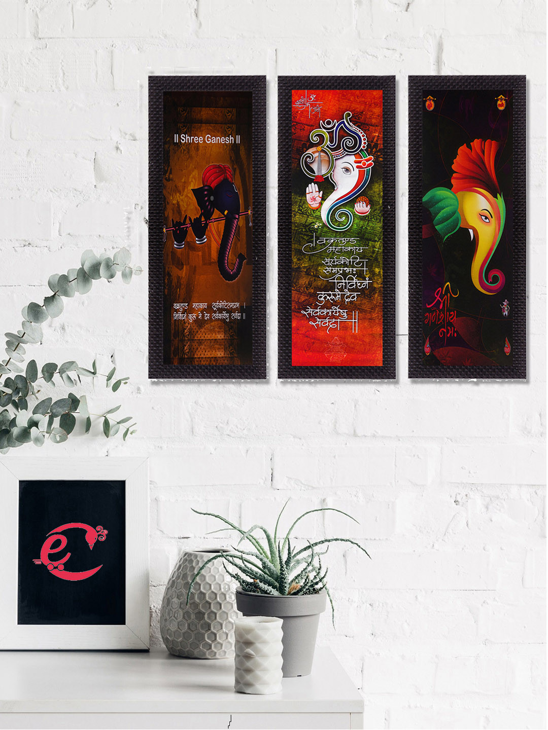 eCraftIndia Set Of 3 Red & Green Lord Ganesha Satin Matt Texture UV Wall Art