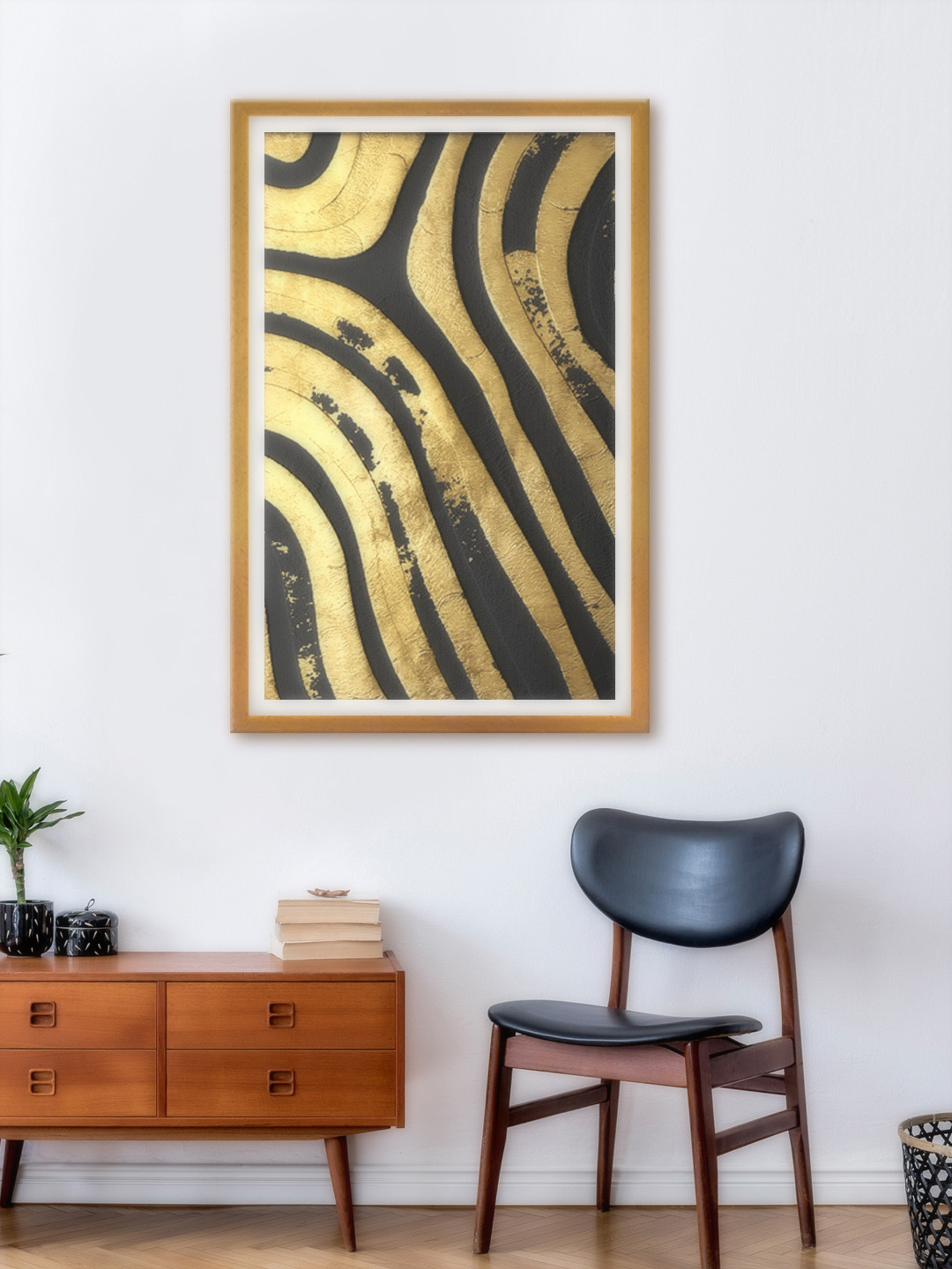 999Store Gold-Toned & Black Abstract Canvas Wall Art