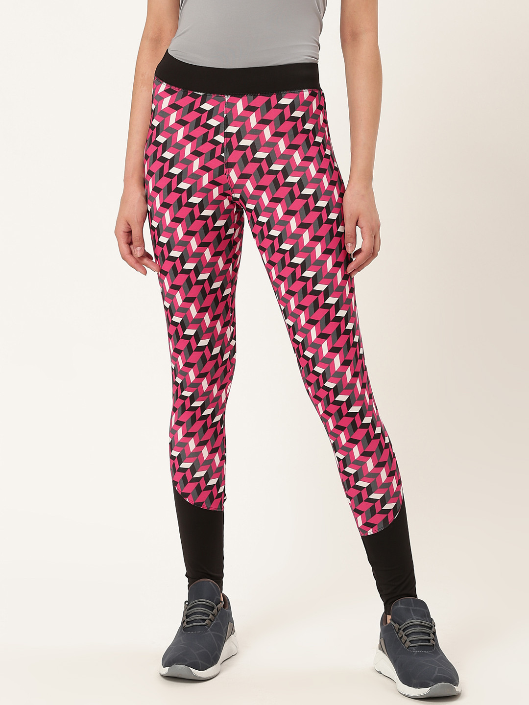 toothless Women Pink & Black Barbie Printed Tights