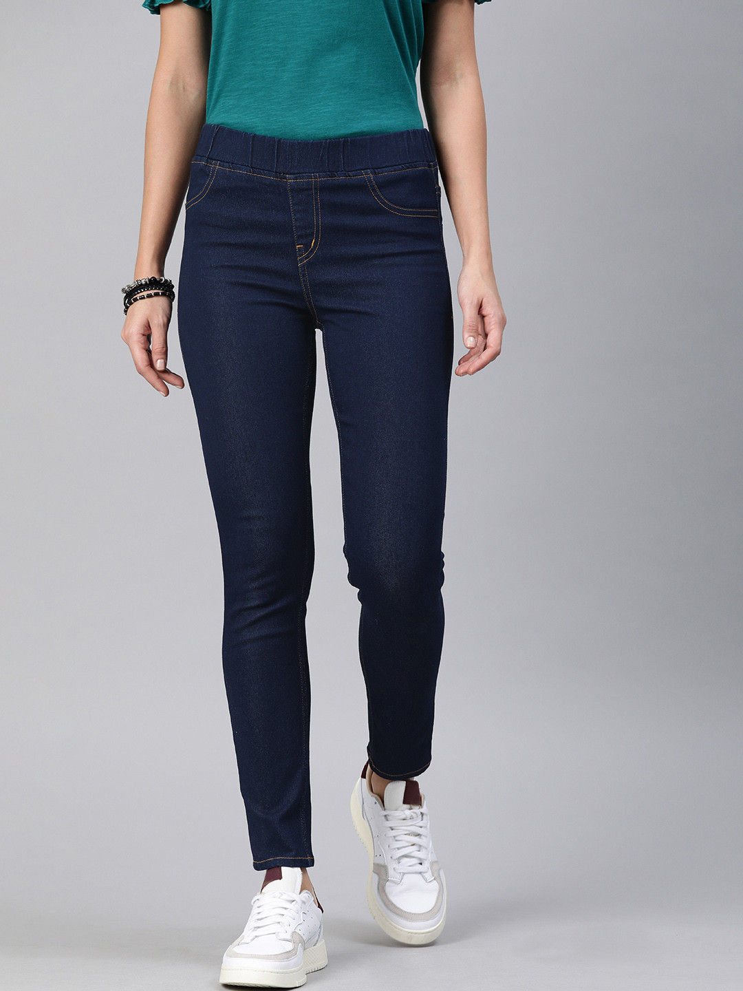 Roadster Women Blue Skinny Fit Solid Mid Rise Denim Jeggings