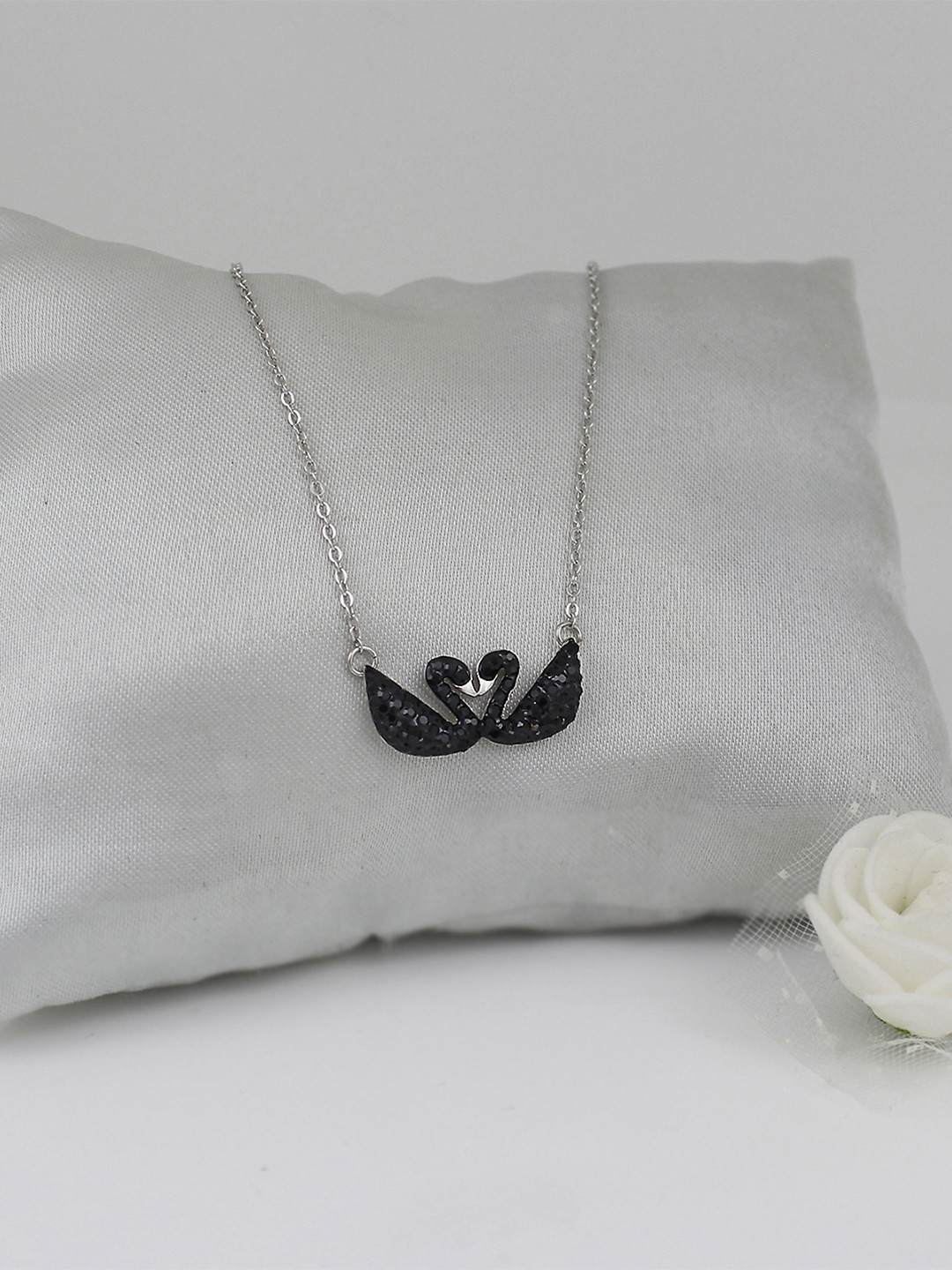 GIVA 925 Sterling Silver Rhodium Plated Black Swan Necklace