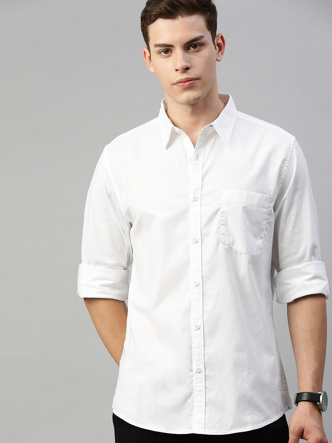 Roadster Men White Regular Fit Solid Casual Shirt