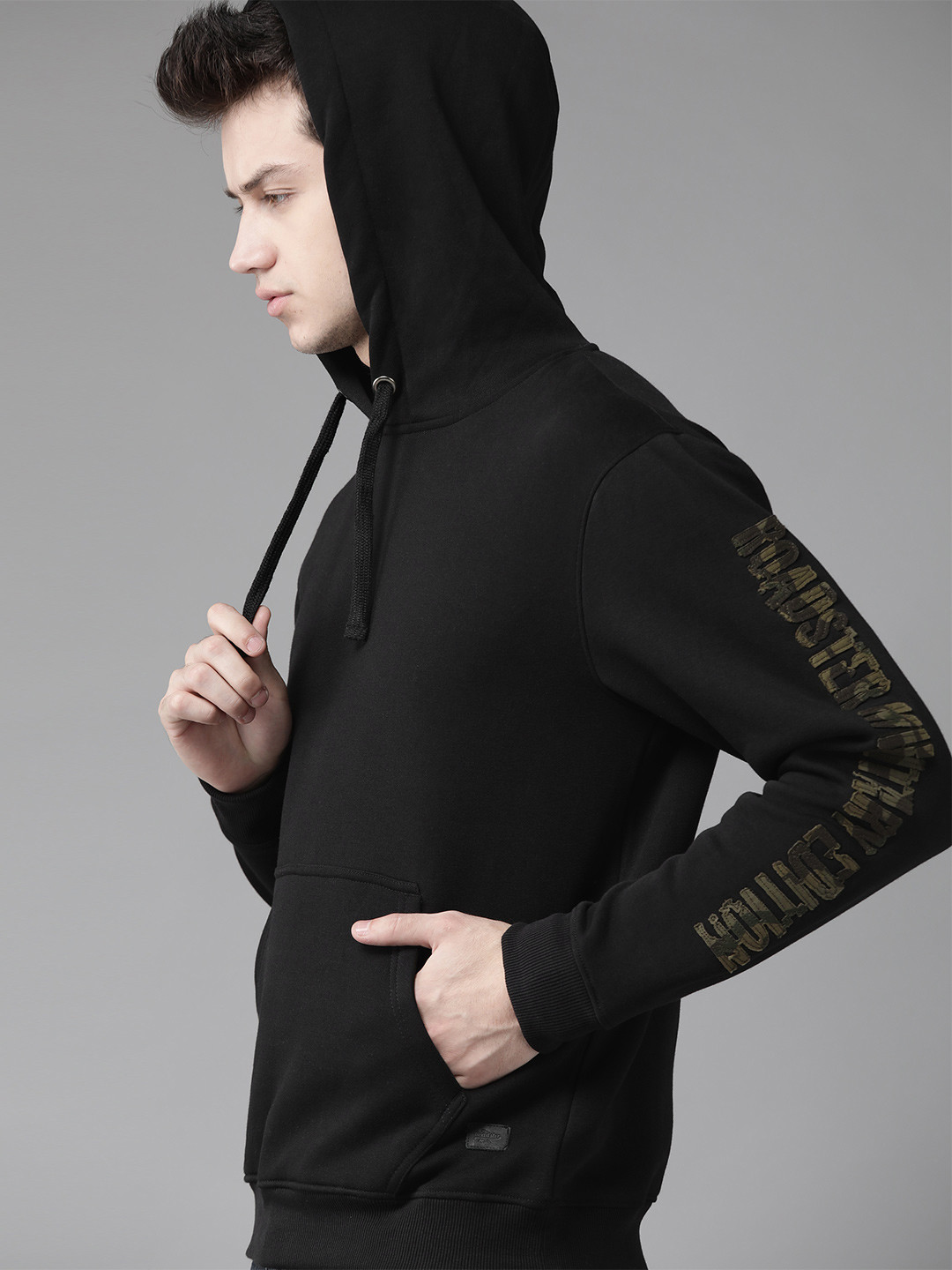 Roadster Men Black Solid Hooded Sweatshirt