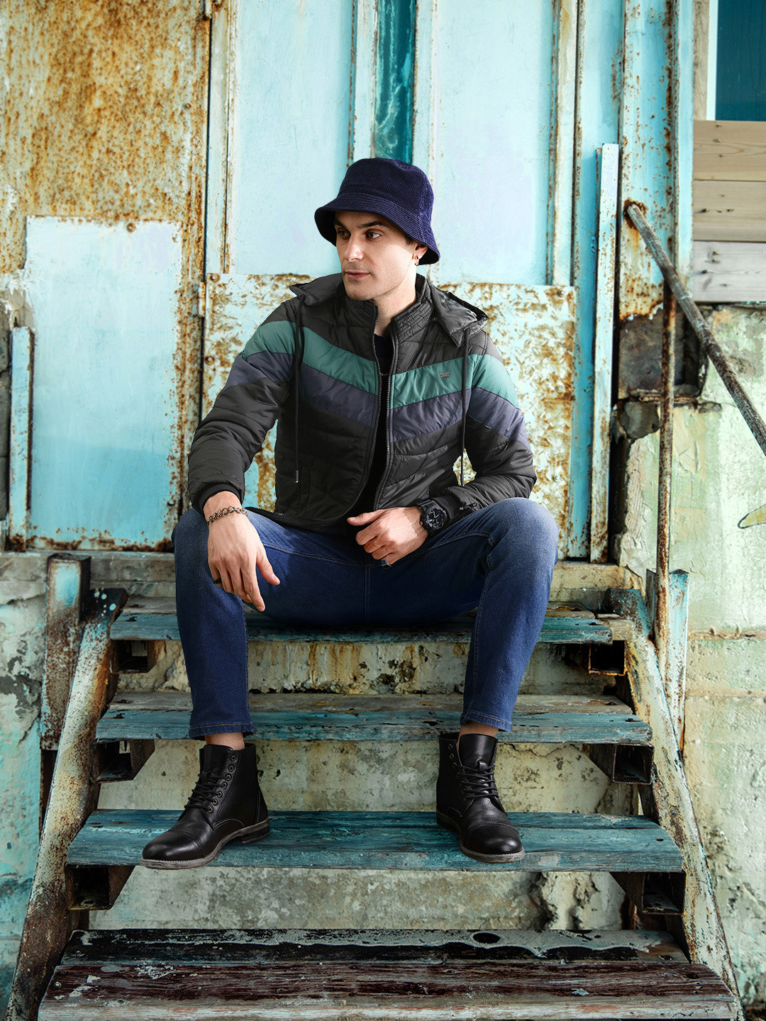 Roadster Men Black & Teal Green Striped Padded Jacket