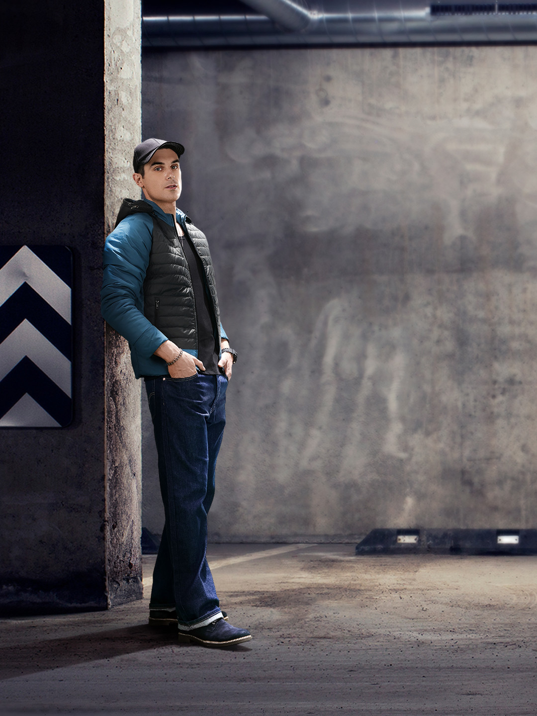 Roadster Men Navy Blue Colourblocked Padded Jacket