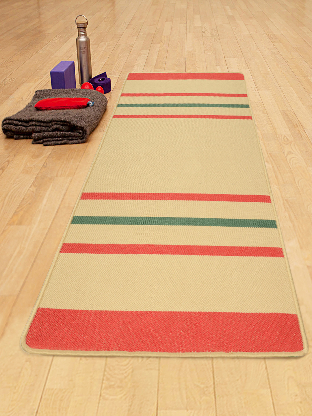 Saral Home Unisex Beige & Red Colourblocked Anti-Skid Yoga Mat