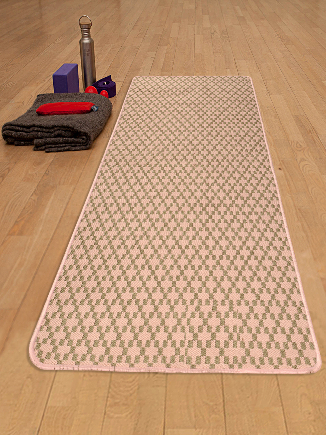 Saral Home Pink & Green Geometric Antiskid Washable Yoga Mat With Bag