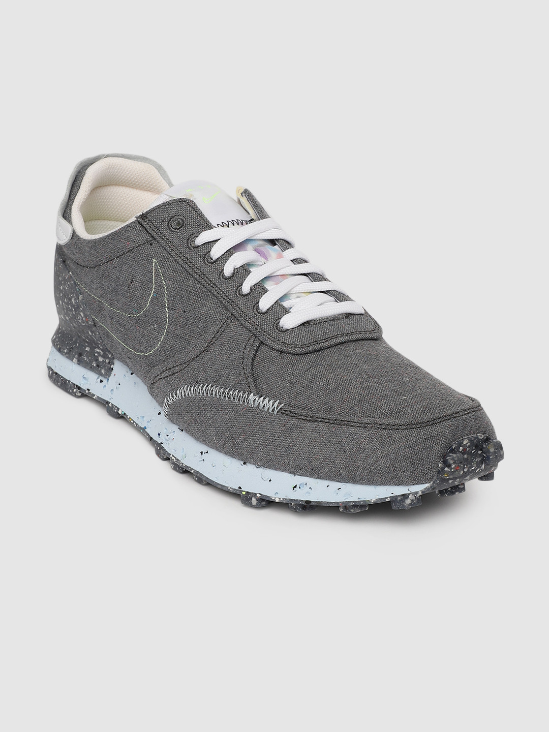 nike daybreak trainers in tonal grey and white