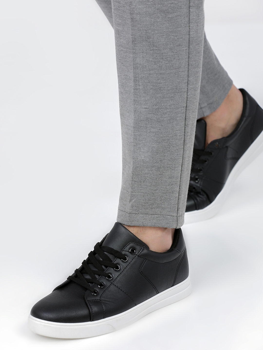 Mens black on hot sale black sneakers