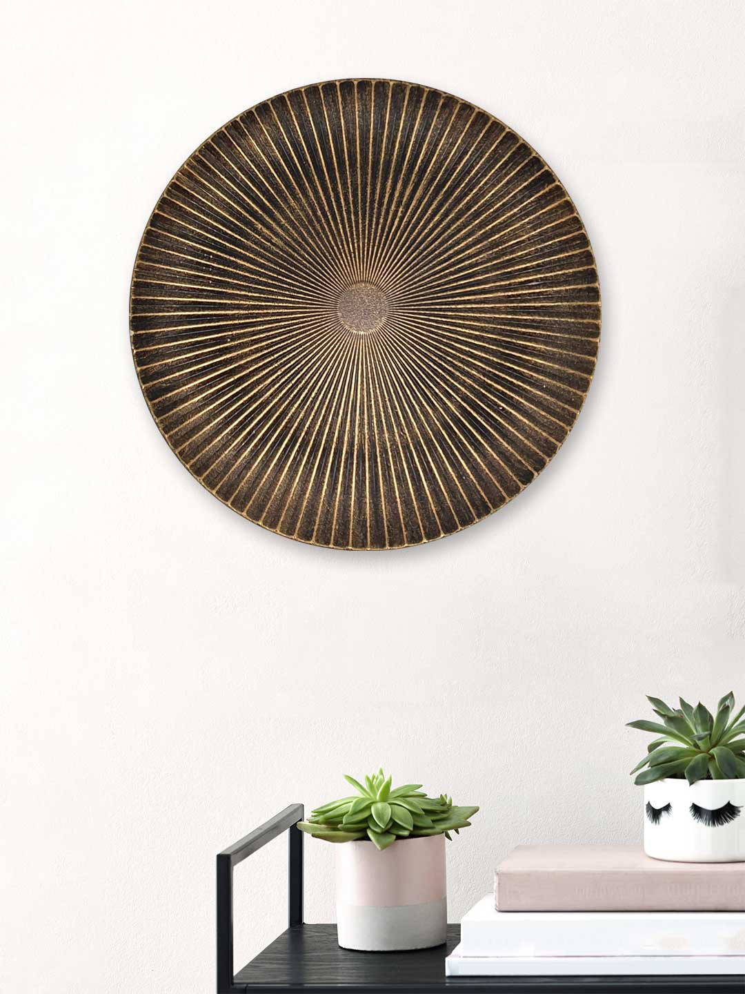 Art Street Decorative Wall Plates MDF Glossy Hanging Hall -11.5In