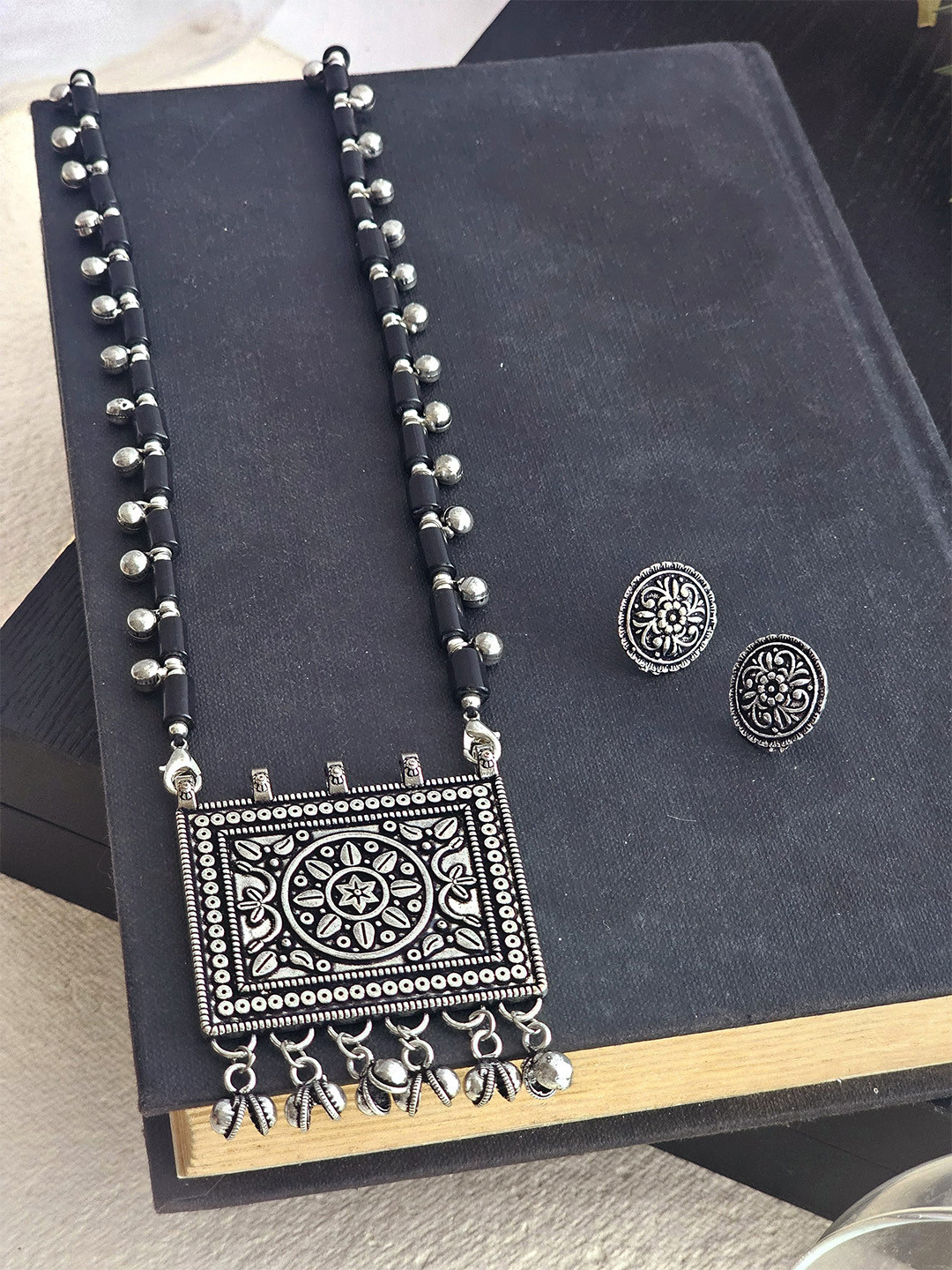 Binnis Wardrobe Women Silver-Toned & Black Tribal Oxidised Jewllery Set
