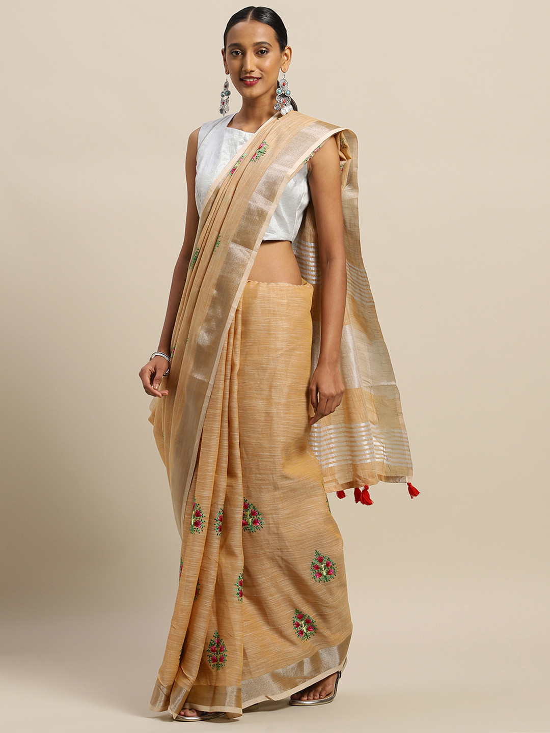 SANGAM PRINTS Peach-Coloured & Silver-Toned Linen Blend Handloom Embroidered Kota Saree