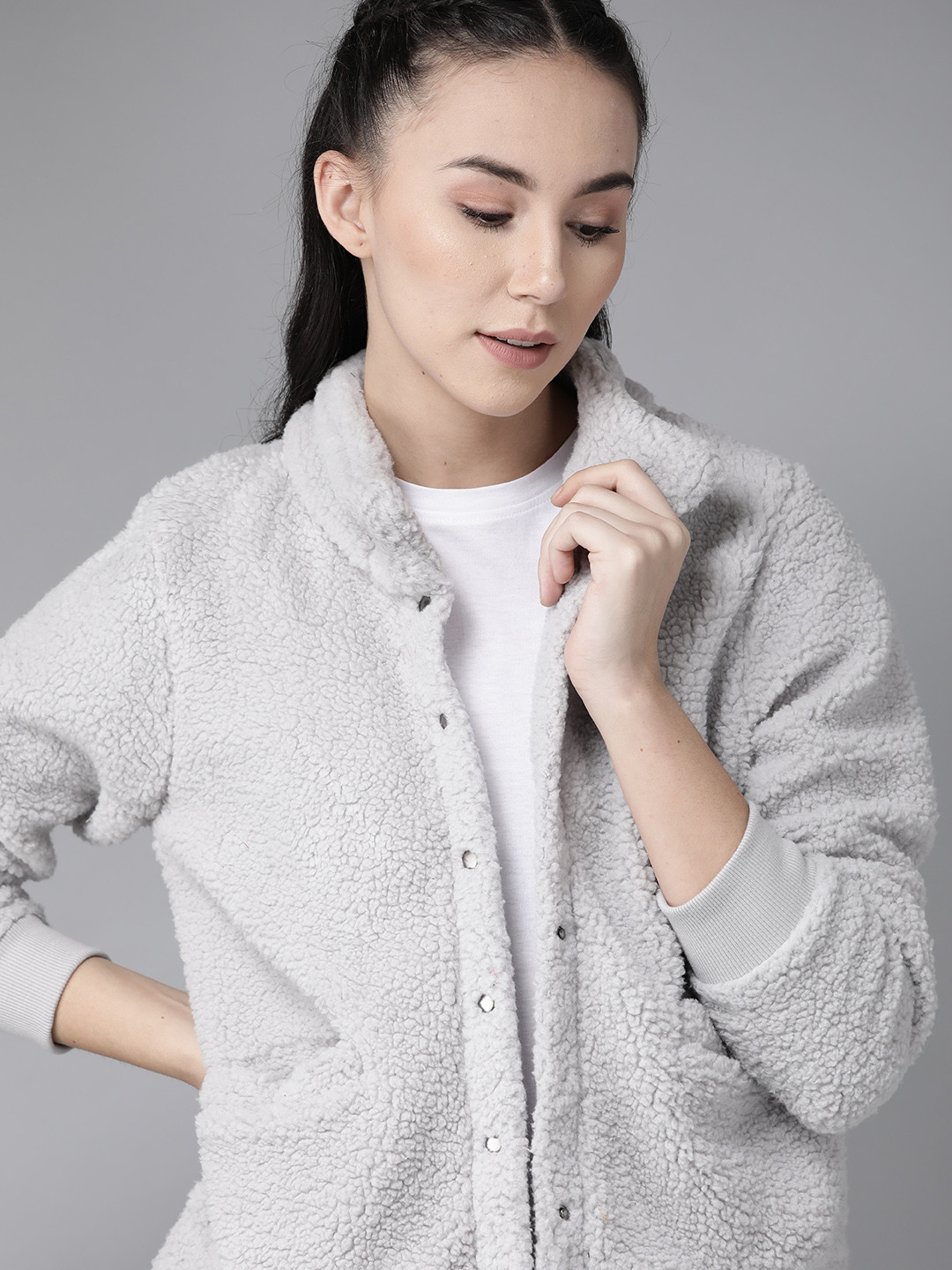 Roadster Women Grey Solid Sherpa Detail Tailored Jacket