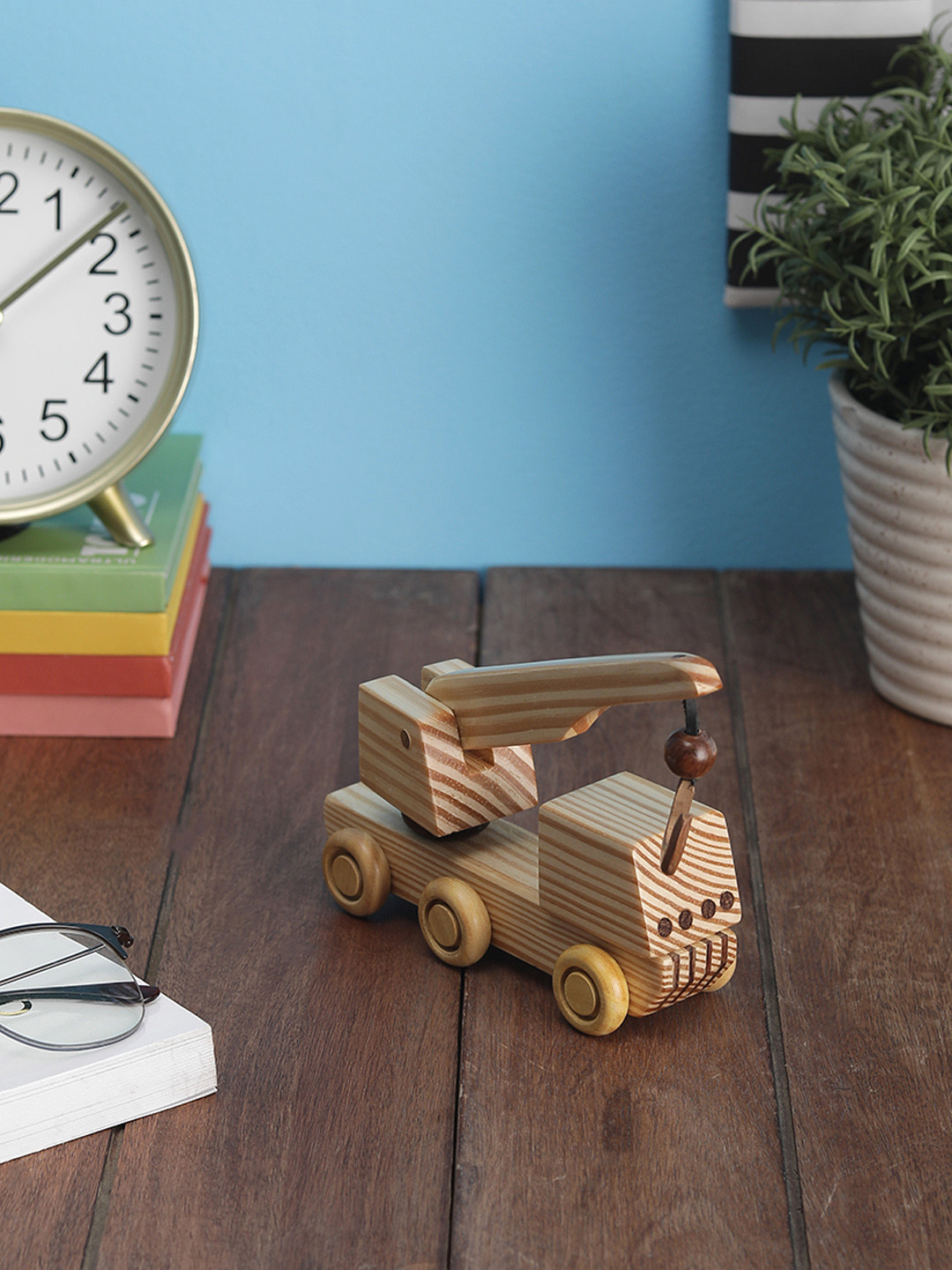 VarEesha Pine Crane Beige Wood Natural Study Room Hand Made Tiny Showpiece - 3.5 Inches