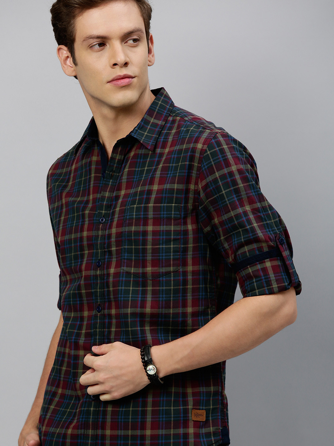 Roadster Men Olive Green & Red Regular Fit Checked Casual Sustainable Shirt