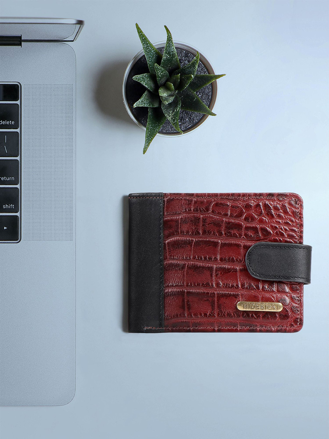 Hidesign Men Red & Black Crocodile Skin Textured Two Fold Leather Wallet