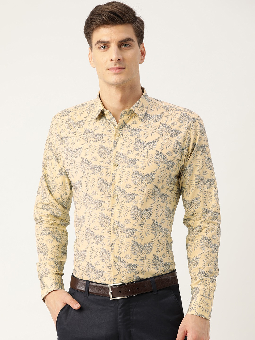 SOJANYA Men Cream-Coloured & Navy Blue Regular Fit Tropical Print Formal Shirt