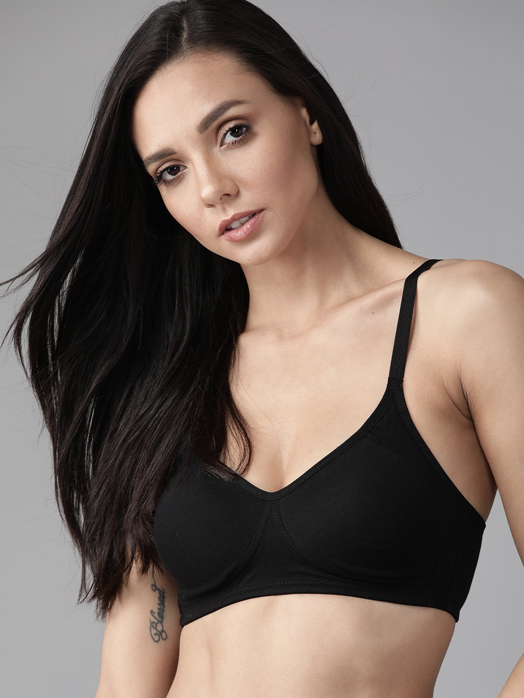 Roadster Black Solid Non-Wired Non Padded Everyday Bra