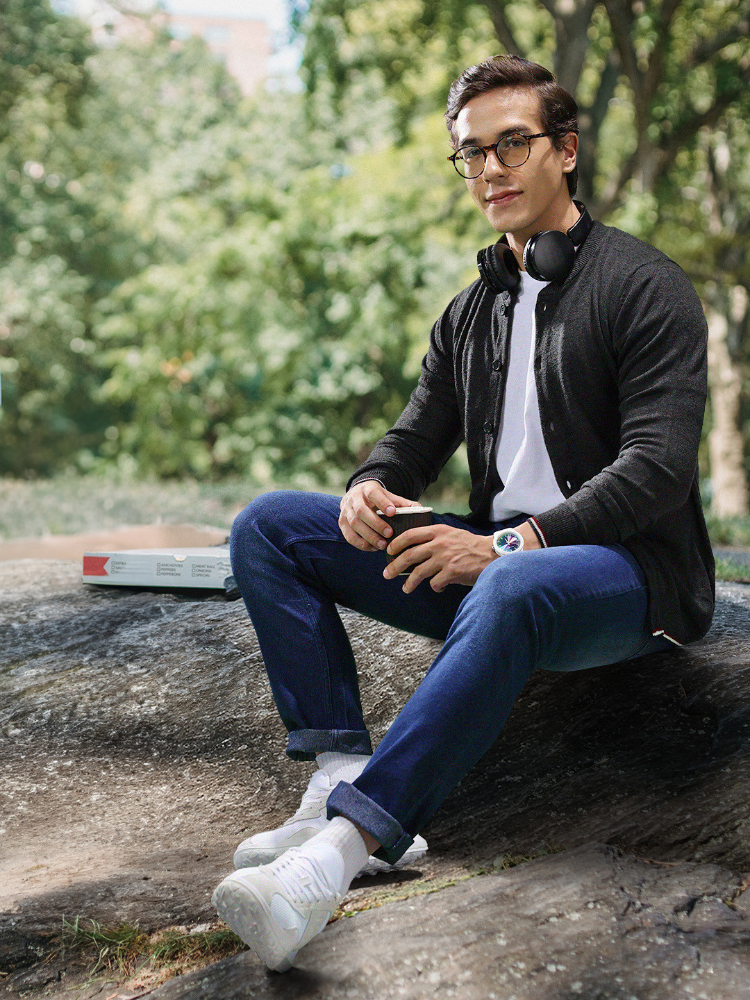Harvard Men Charcoal Grey Solid Front-Open Sweater