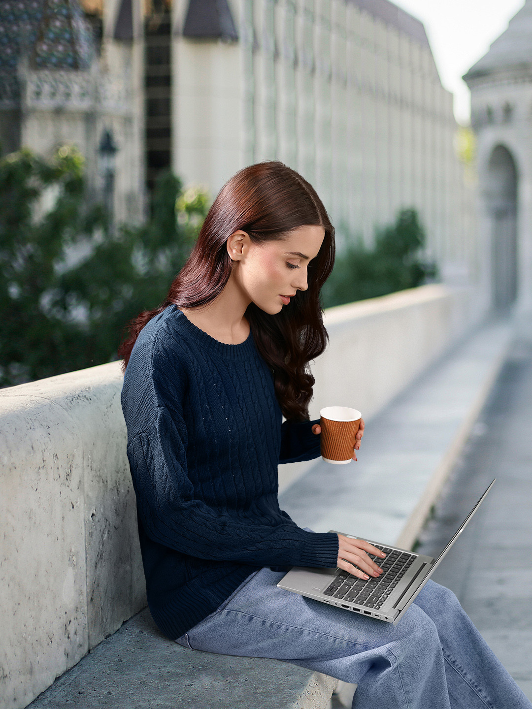 Harvard Women Navy Blue Cable Knit Pullover Sweater