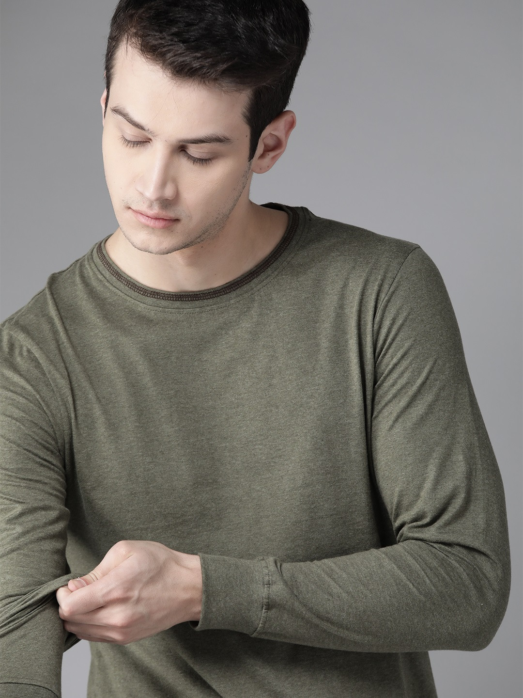 Roadster Men Olive Green Ribbed Cuffs Cotton T-shirt