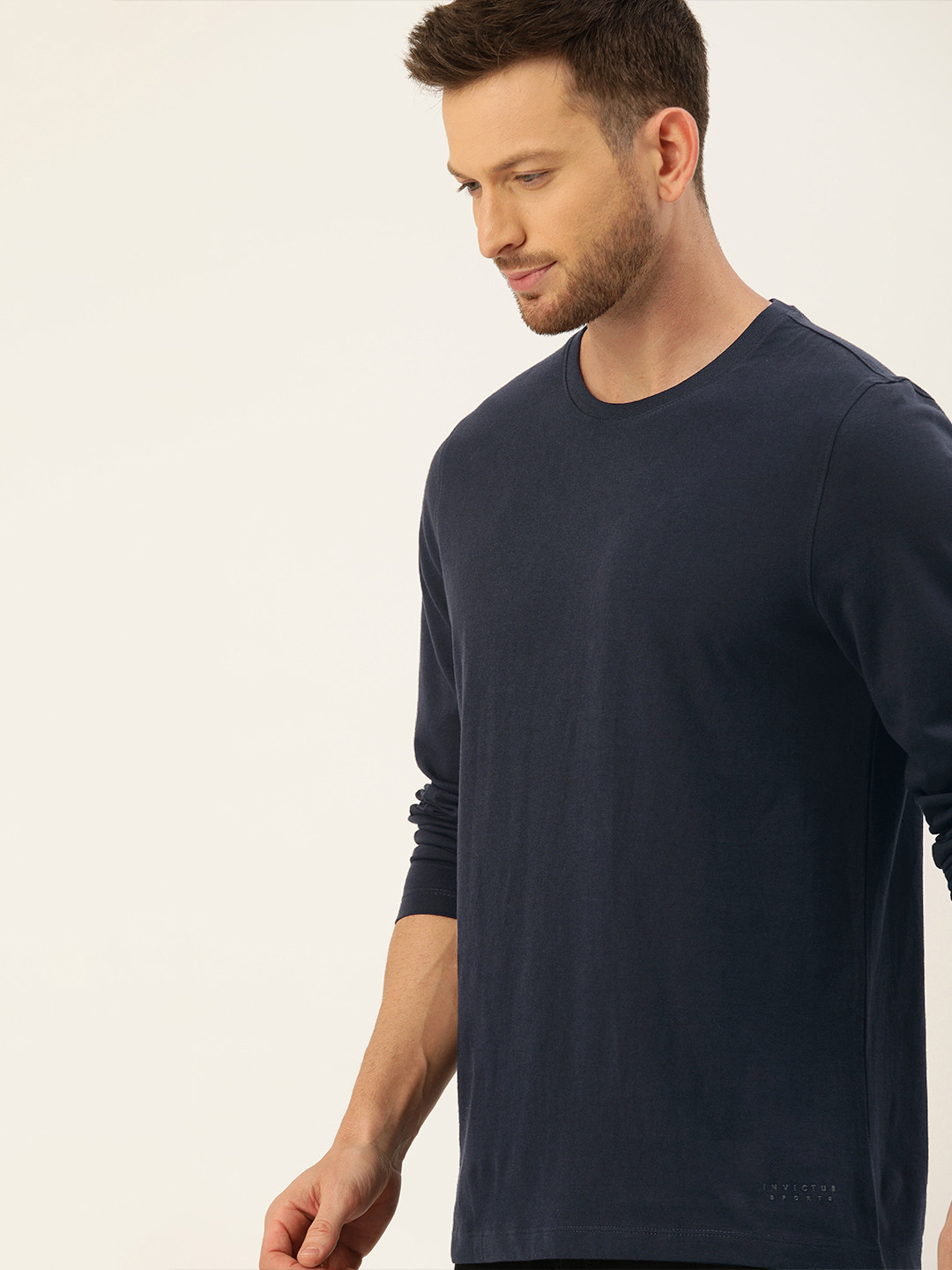 INVICTUS Men Navy Blue Anti Microbial Solid Round Neck Pure Cotton T-shirt
