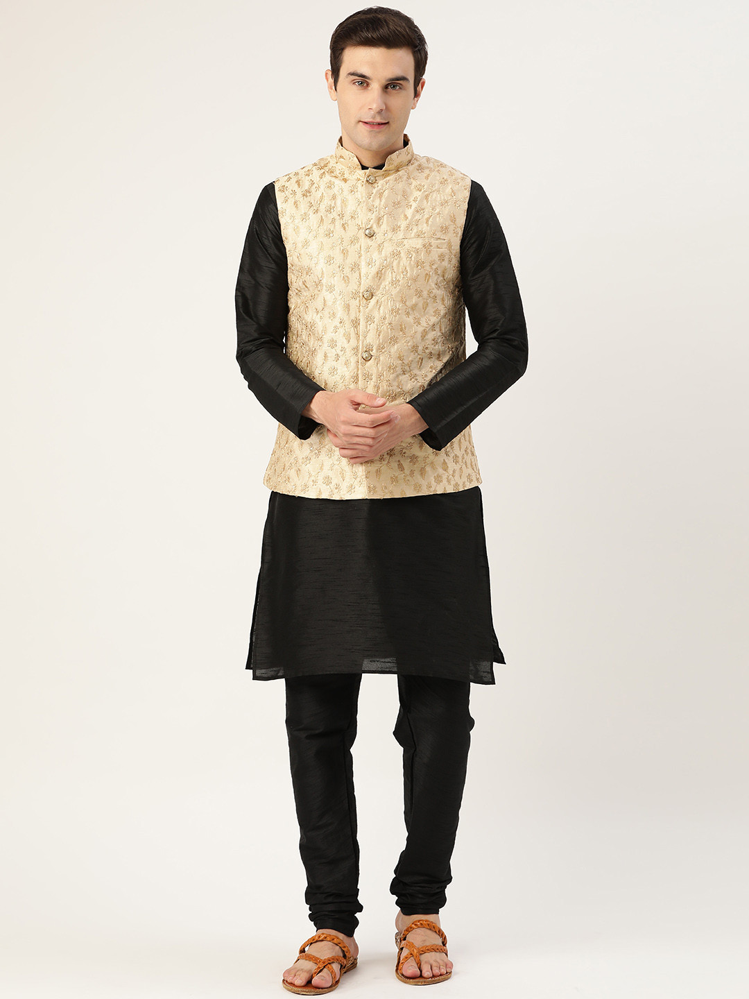 SOJANYA Men Black & Cream-Coloured Solid Kurta with Churidar & Nehru Jacket