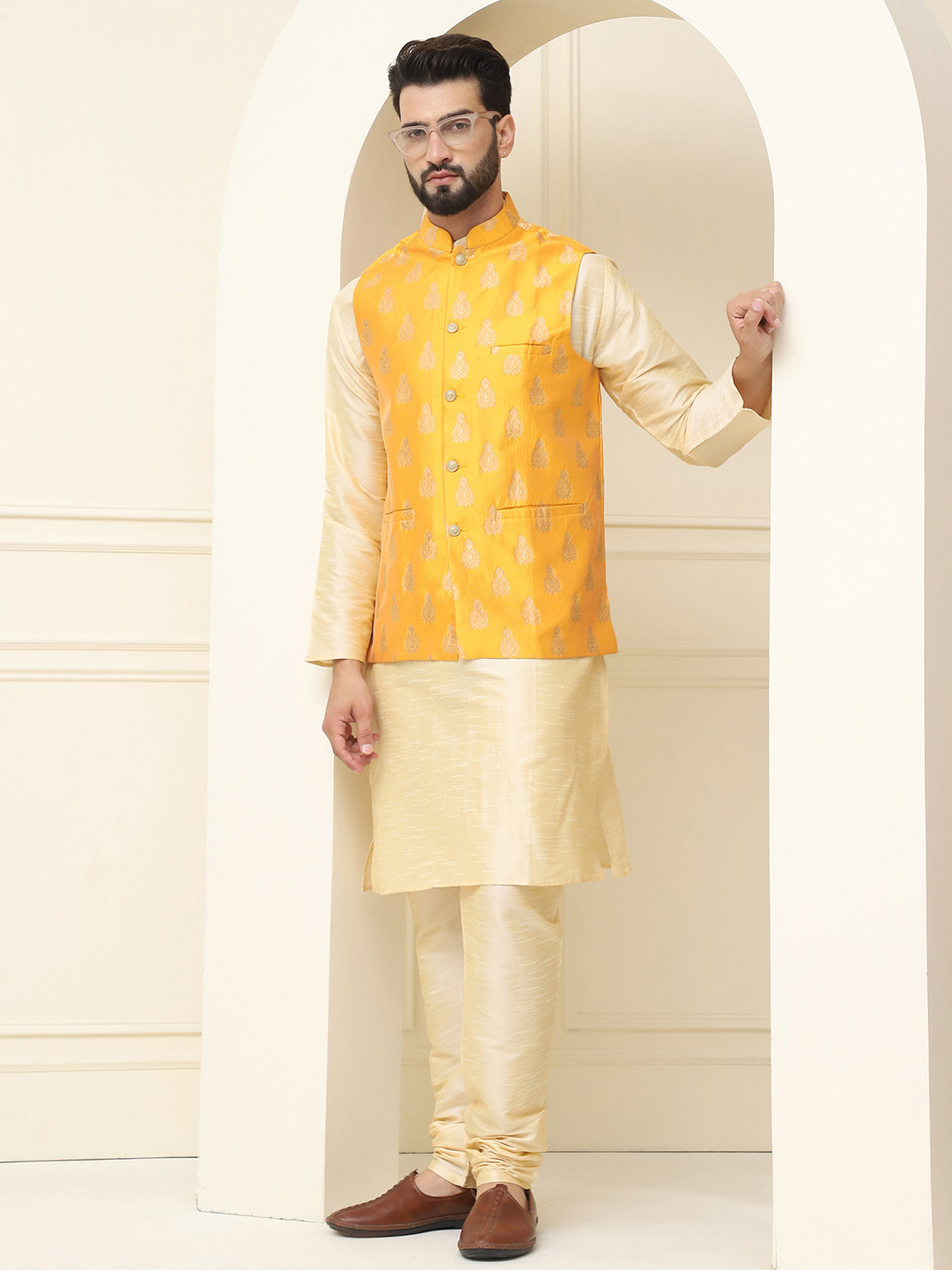 SOJANYA Men Golden & Mustard Yellow Solid Kurta with Churidar & Nehru Jacket