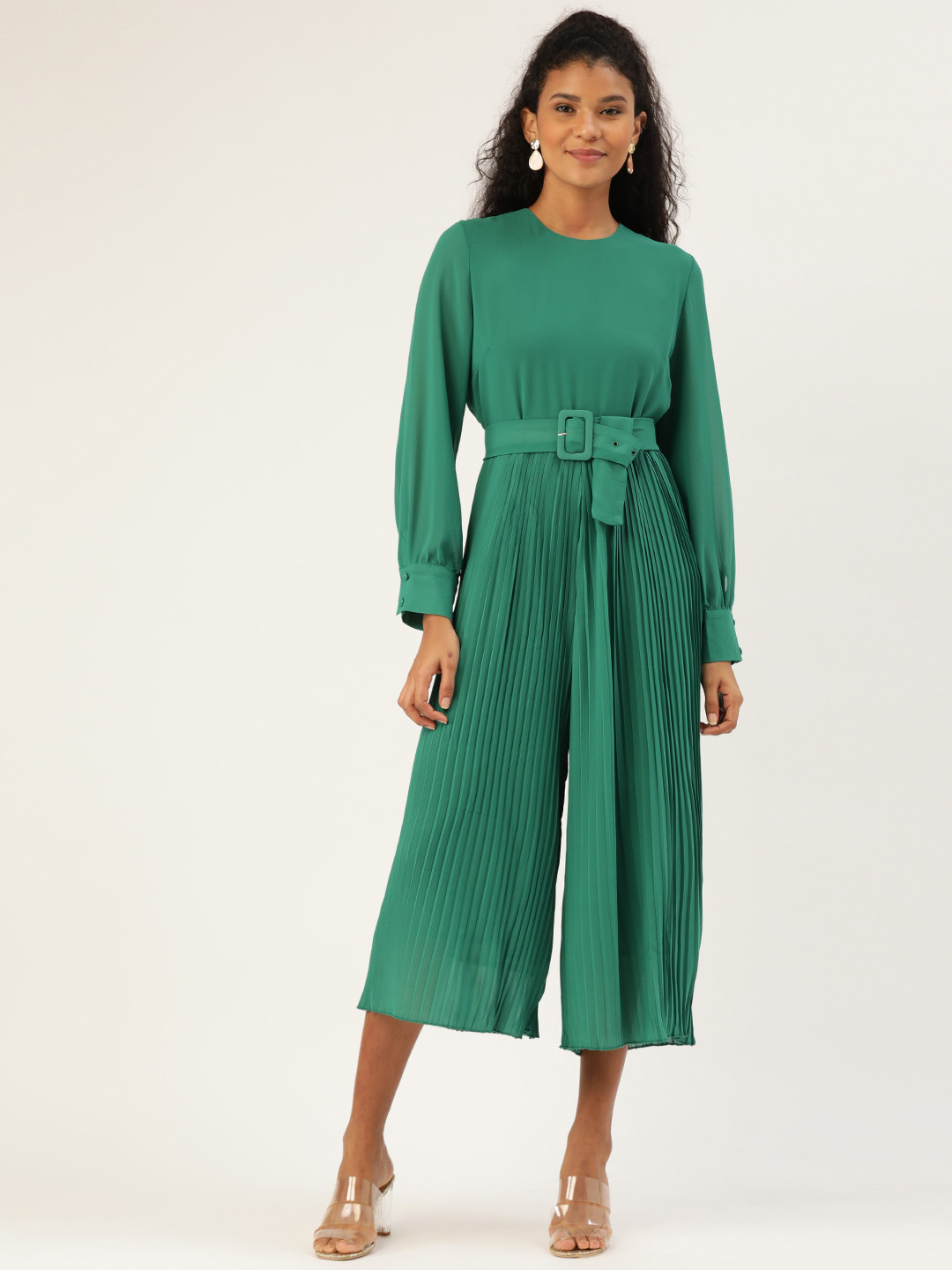 ANVI Be Yourself Women Green Solid Accordion Pleated Capri Jumpsuit With Belt