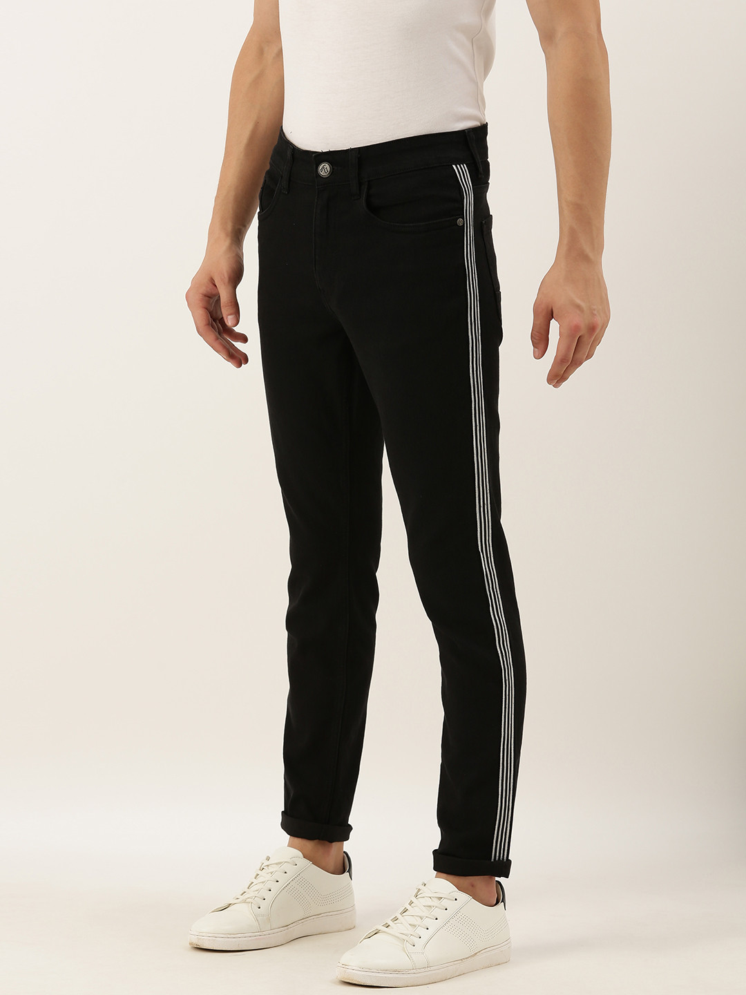 The Indian Garage Co Men Black Slim Fit Mid-Rise Clean Look Jeans