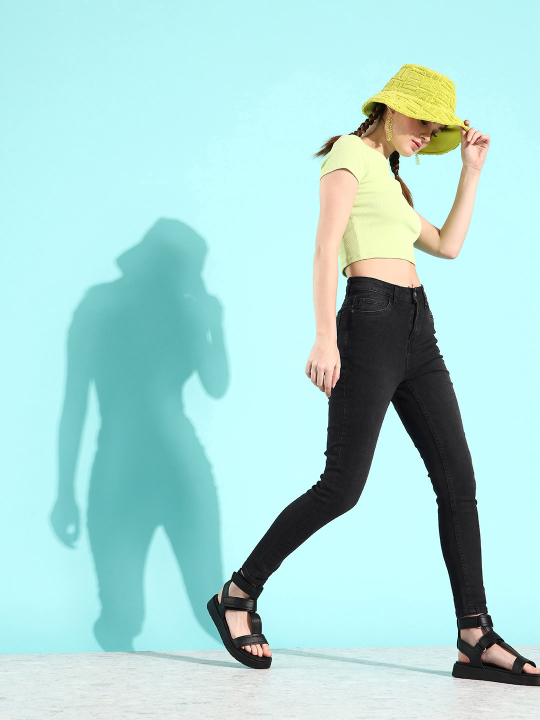 Roadster Women Classy Black Skinny Fit Stretchable Jeans