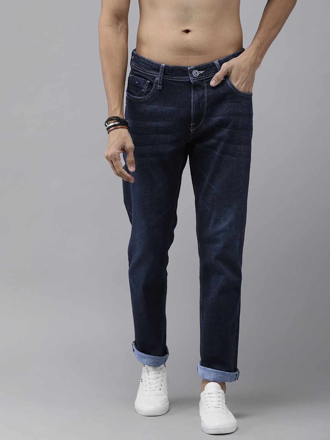 Roadster Men Navy Blue Tapered Fit Mid-Rise Clean Look Stretchable Jeans