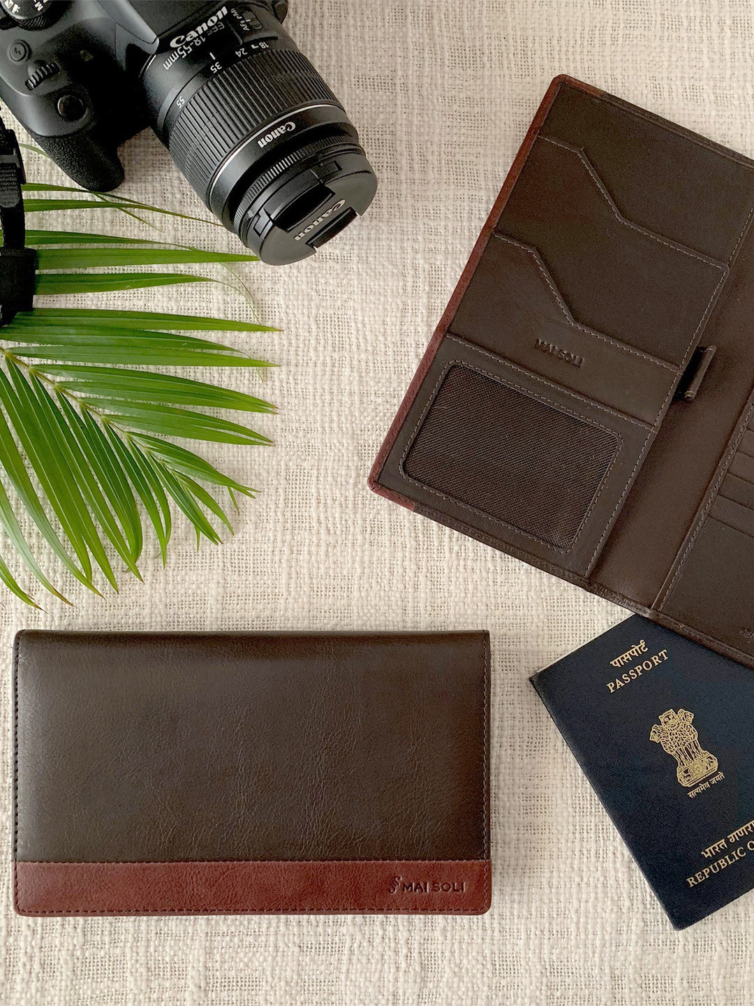 MAI SOLI Unisex Coffee Brown Solid Leather Two-Fold Passport Holder with Wallet