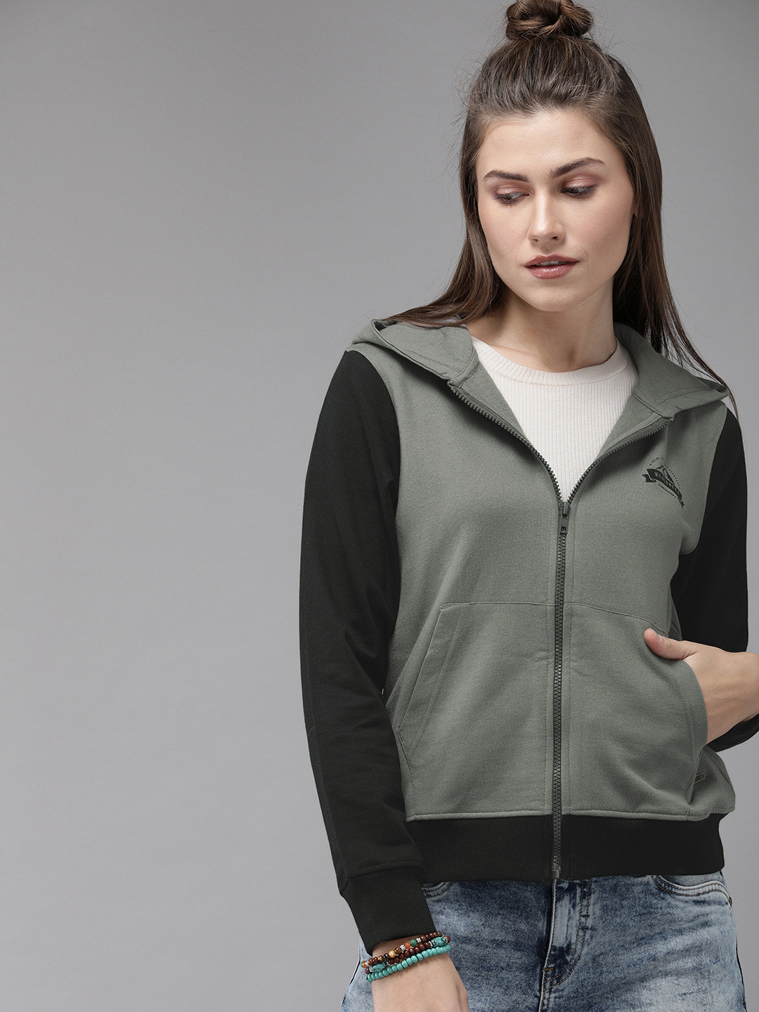 Roadster GreenTurn Women Grey & Black Solid Hooded Sustainable Sweatshirt