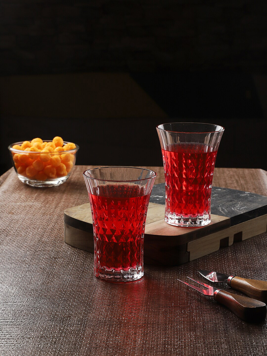 INCRIZMA Set Of 2 Transparent Textured Lady Diamond Crystal Highball Glass Tumblers