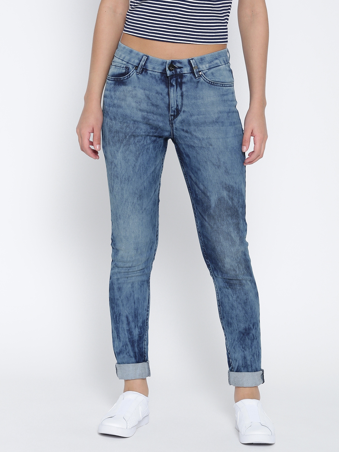 lee stretchable jeans