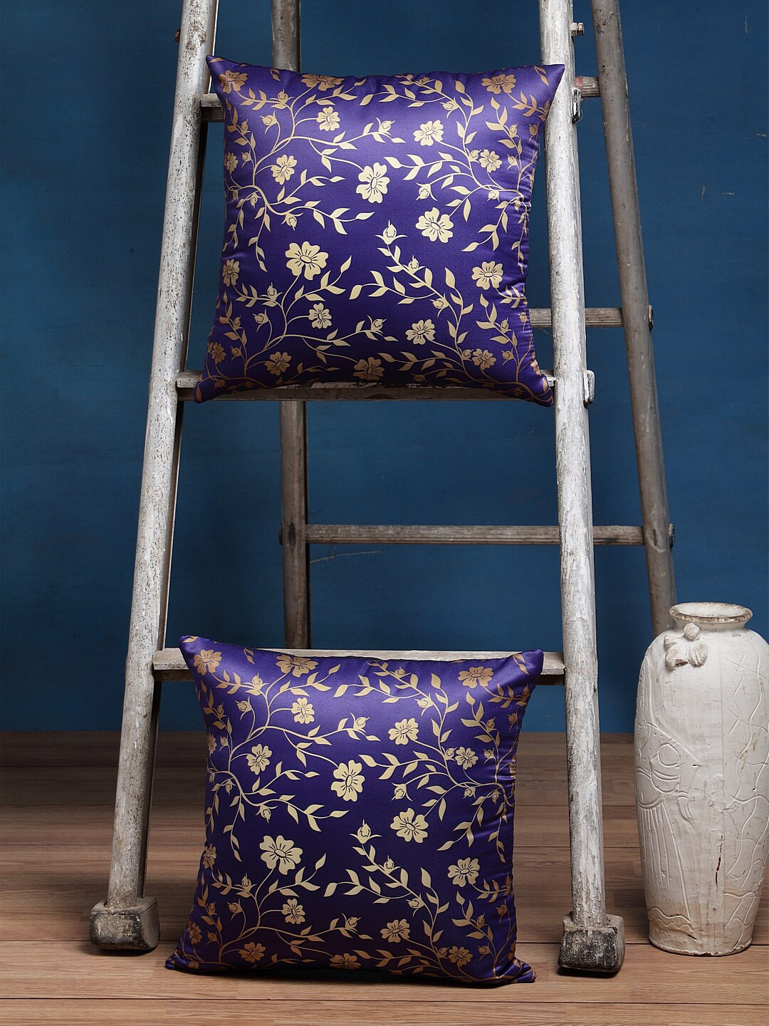 Alina decor Navy Blue & Gold Set of 2 Floral Square Cushion Covers
