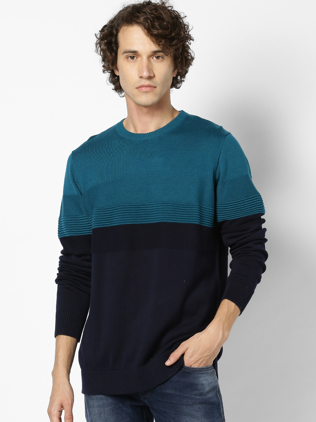 Celio Men Teal Blue & Navy Blue Colourblocked Pullover Sweater