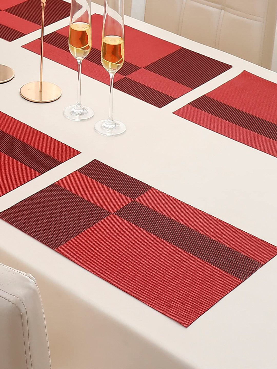 HOKIPO Set Of 6 Red Geometric Heat Resistant Dinner Table Placemats