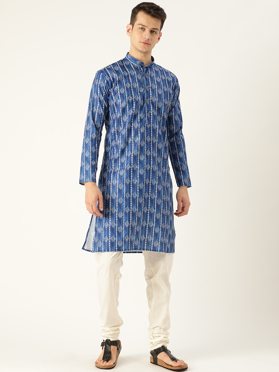 SOJANYA Men Blue & White Geometric Print Kurta with Solid Churidar