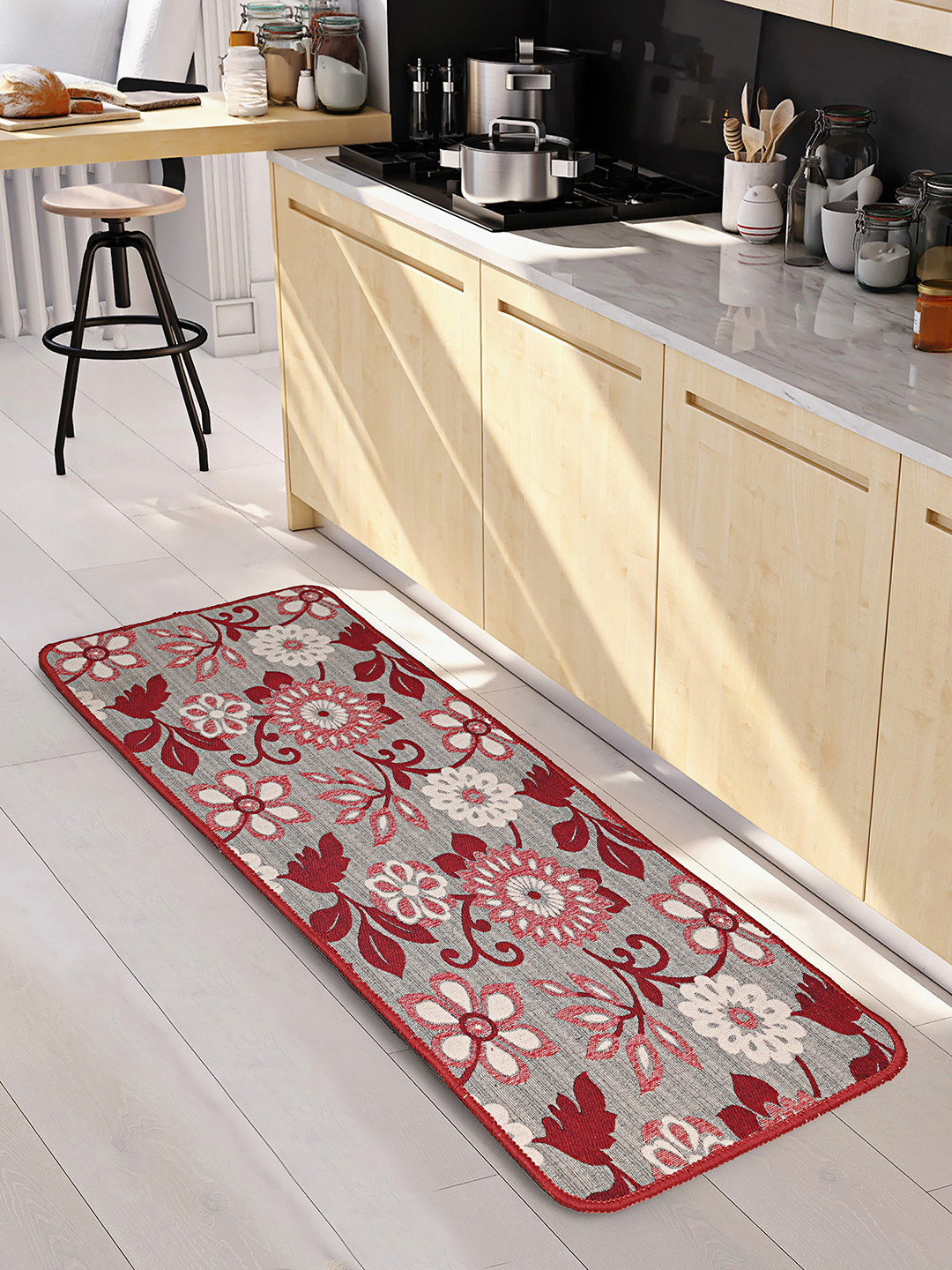 Saral Home Maroon & Beige Floral Tufted Anti-Skid Floor Runner