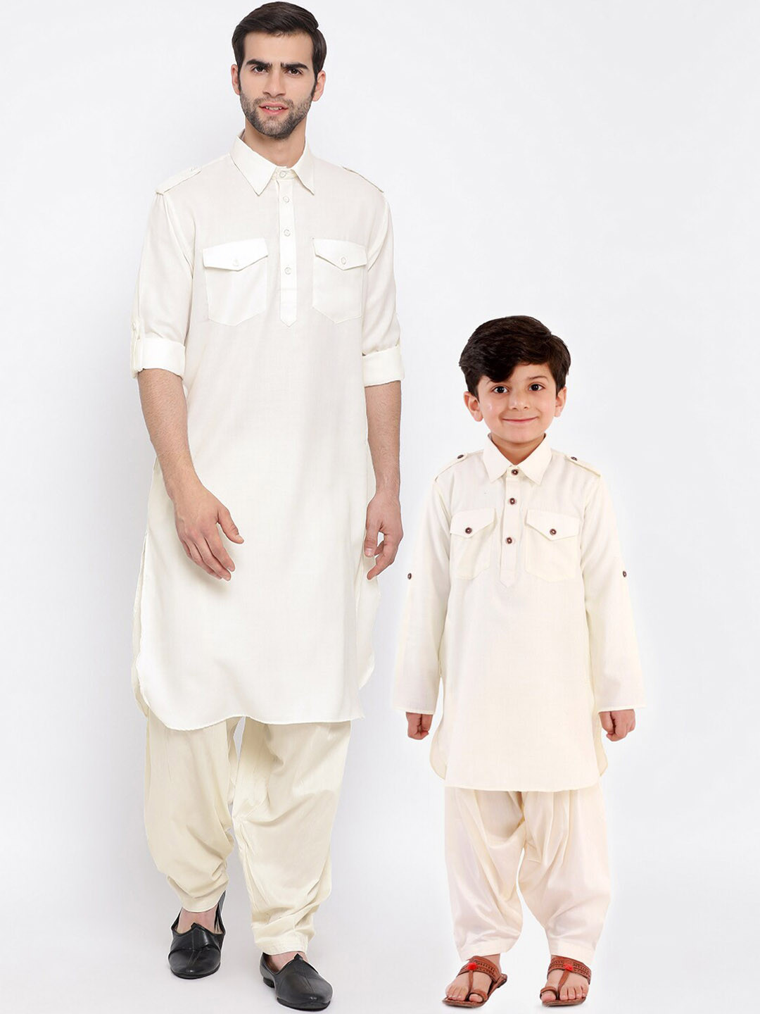 VASTRAMAY Men Cream-Coloured Solid Kurta with Salwar