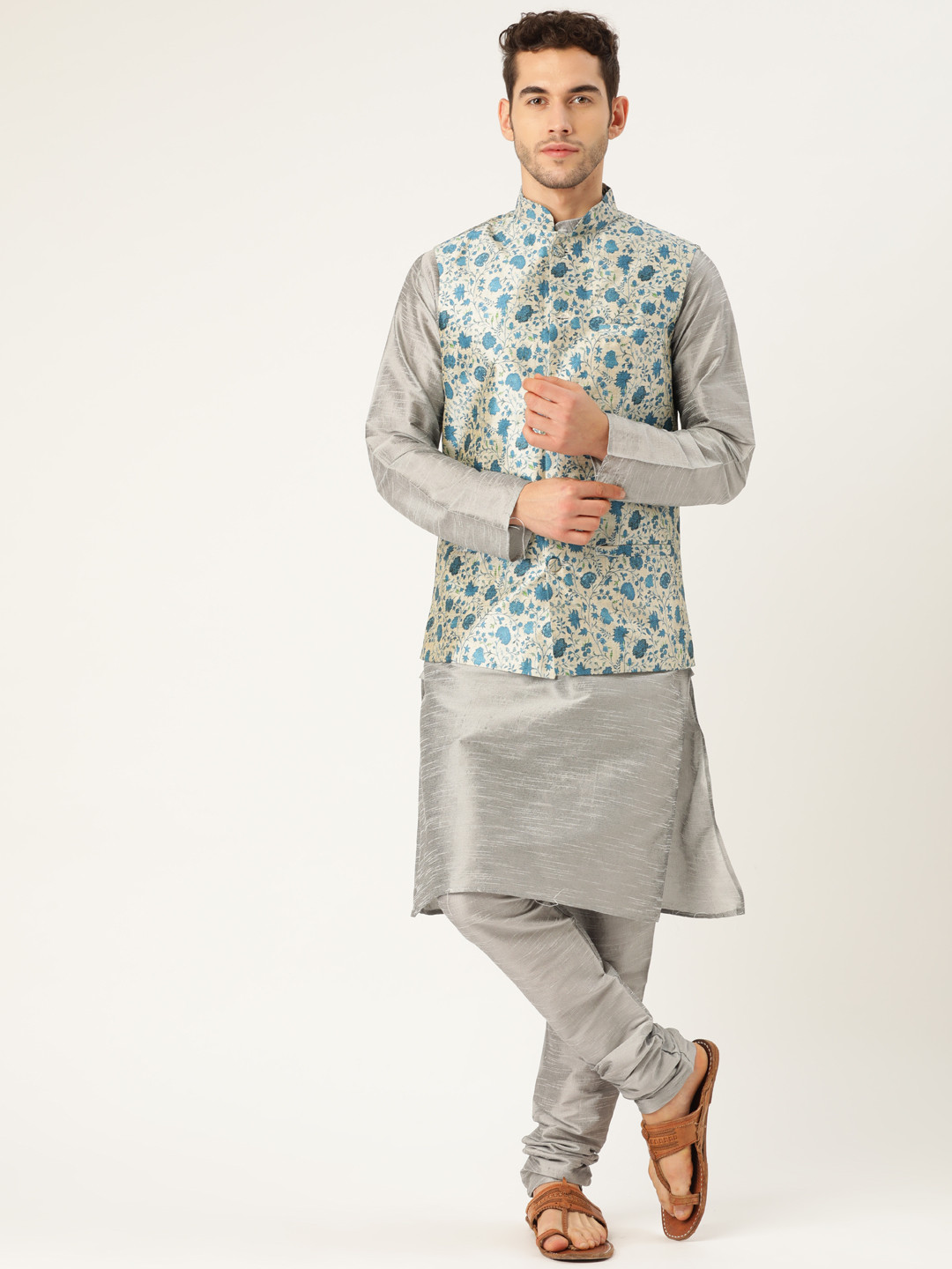 SOJANYA Men Grey & Blue Solid Kurta Set with Nehru Jacket