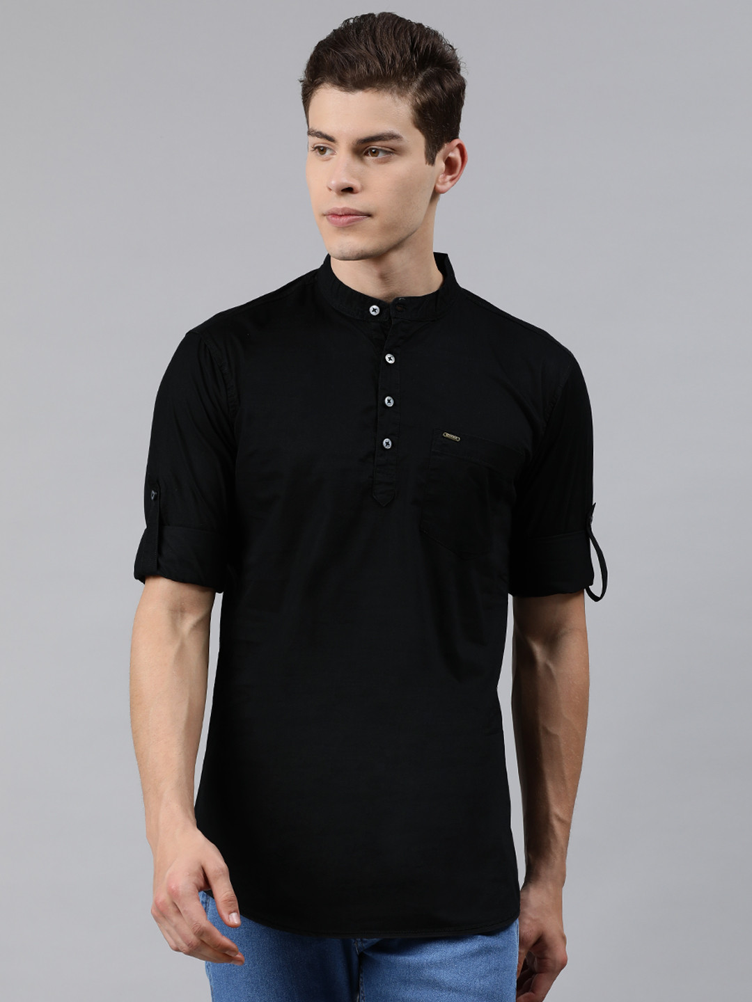 Urbano Fashion Men Black Slim Fit Solid Casual Shirt