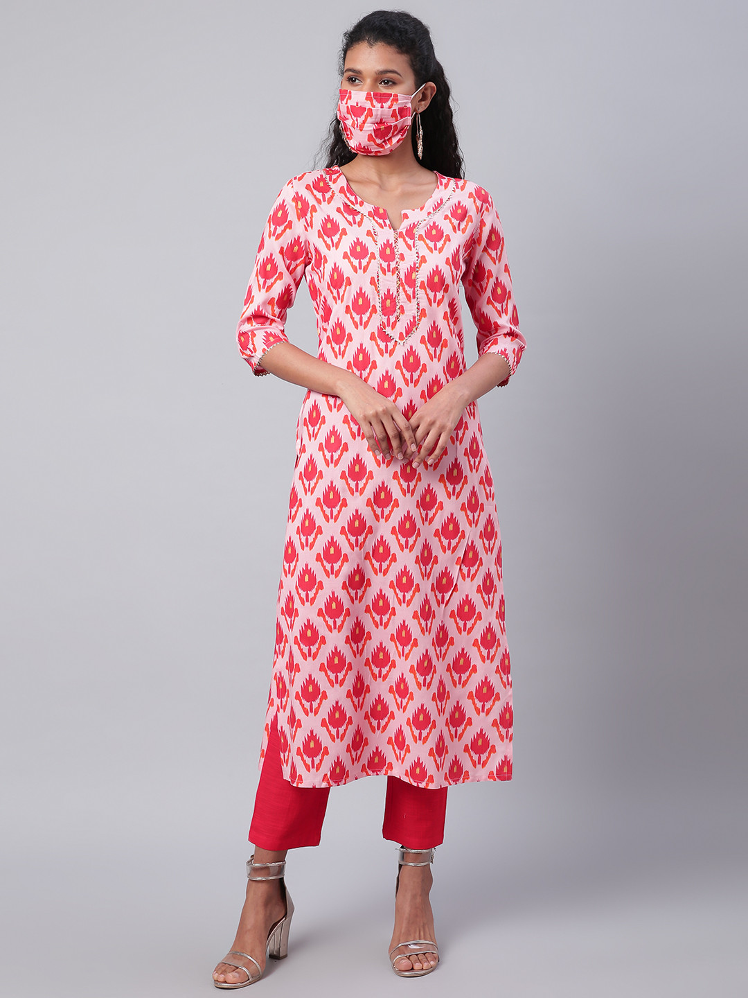 Sringam Women Pink  Red Printed Straight Kurta