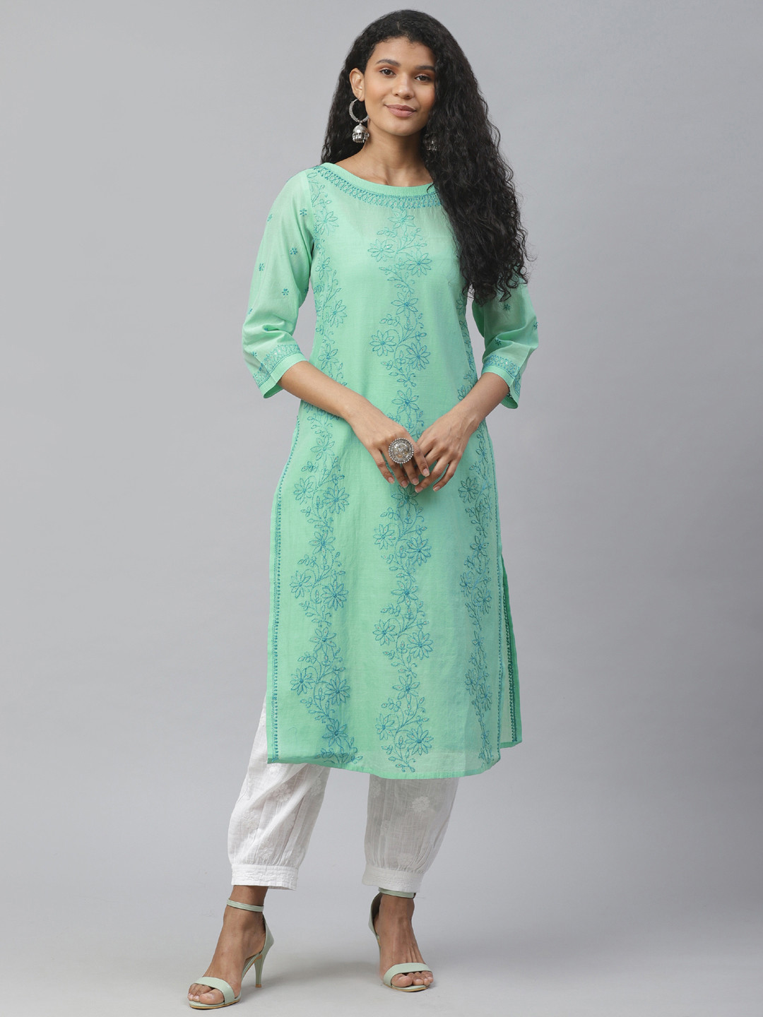 akheri Women Sea Green & Blue Chikankari Embroidered Straight Kurta