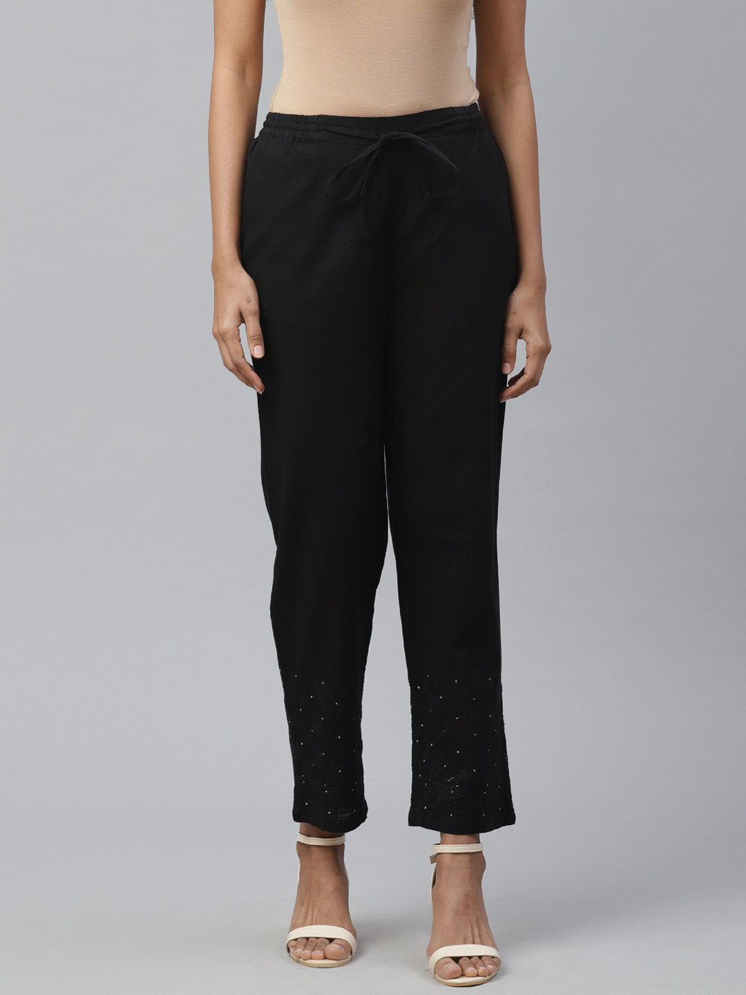 akheri Women Black Tapered Fit Mukaish Work Chikankari Detail Regular Trousers