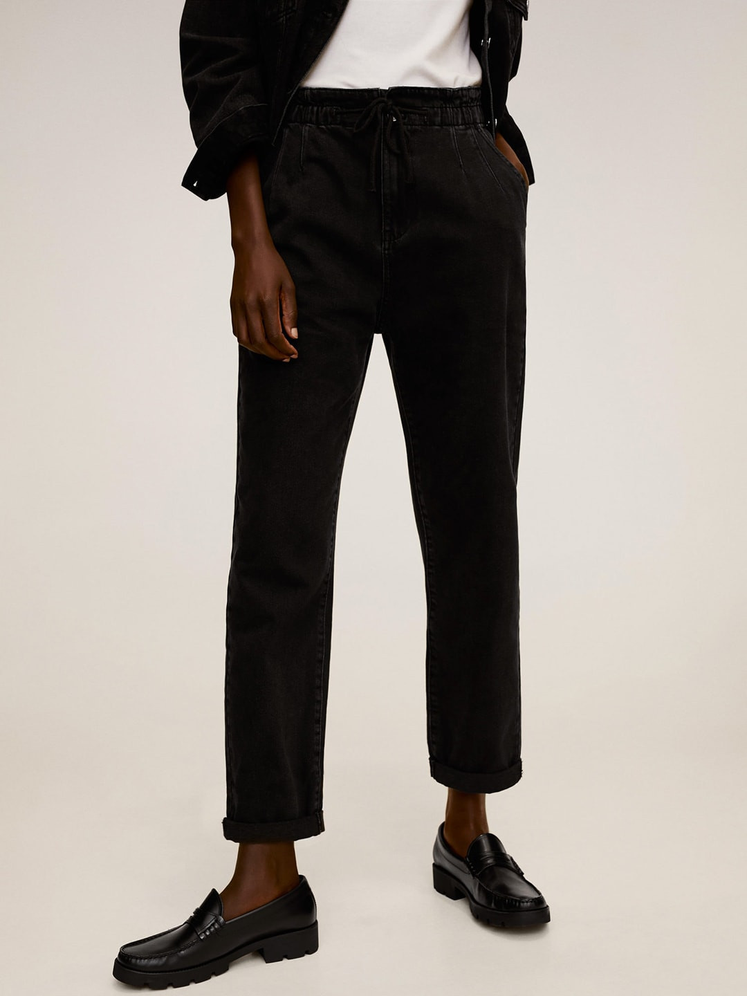 MANGO Women Black Regular Loose Fit High-Rise Stretchable Clean Look Jeans